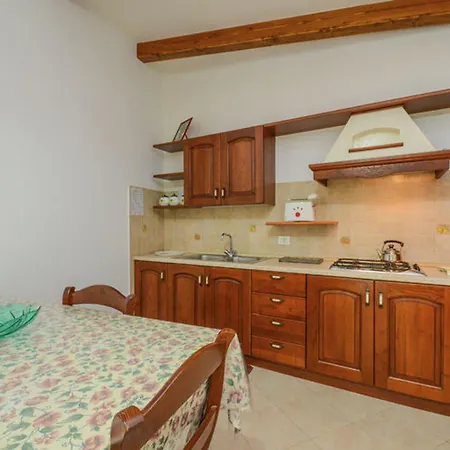 Apartment Welcoming In 52 M² With Sea View Terrace