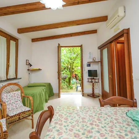 Welcoming In 52 M² With Sea View Terrace Апартаменты *