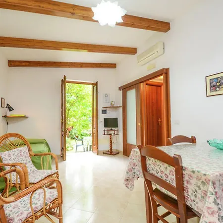 Апартаменты Welcoming In 52 M² With Sea View Terrace *